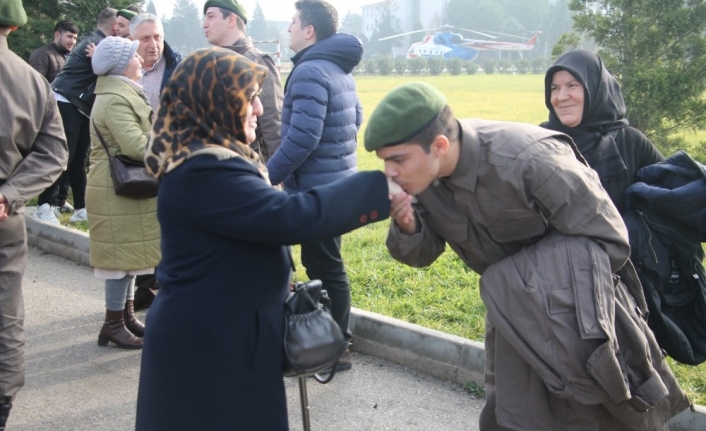 Bursa’da bedelli askerler yemin etti