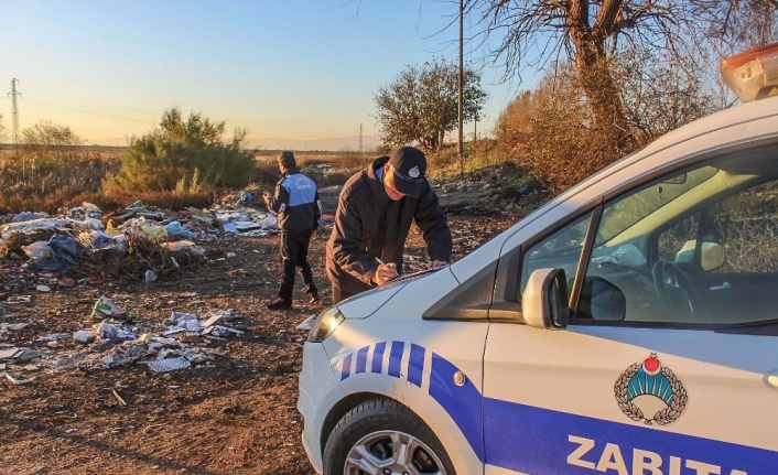 Karacabey’de izinsiz moloz dökümüne geçit yok