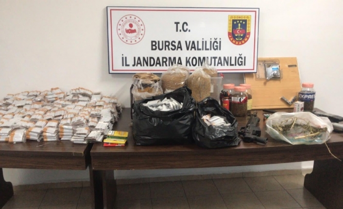 Bursa’da jandarma ekipleri uyuşturucuya geçit vermiyor