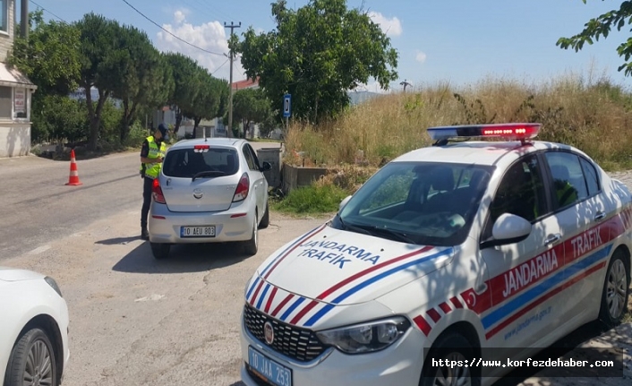 Balıkesir’de jandarma ‘yol öfkesi’ kontrollerini sıklaştırıldı  