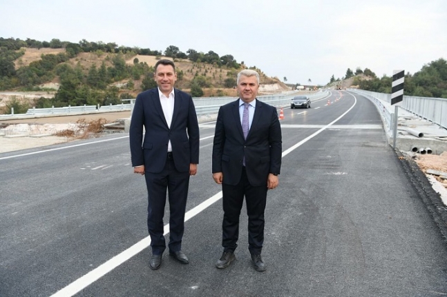 “Dursunbey Yolu Naipler Viyadüğü Kullanıma Açıldı”