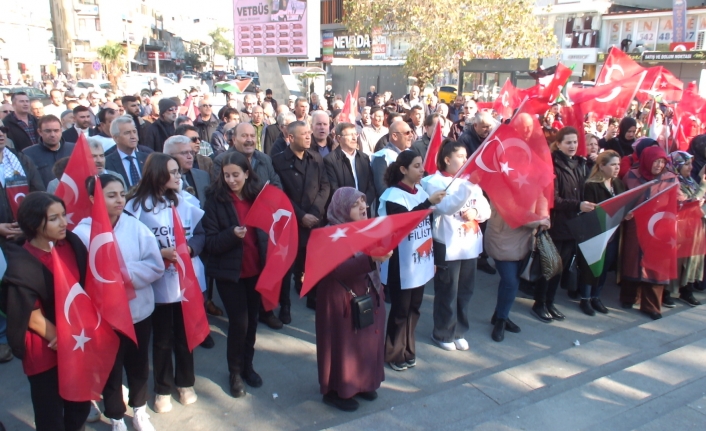 Burhaniye'de Filistin’e Özgürlük Mitingi