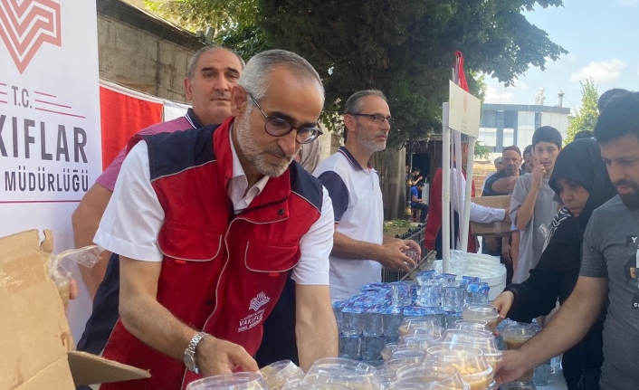 Balıkesir Vakıflar Bölge Müdürlüğü aşure hayırı düzenledi