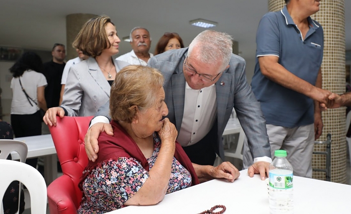 Başkan Mehmet Ertaş'tan Oruç açma yemeği