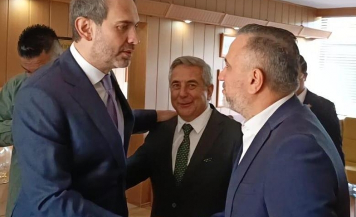 Enerji ve Tabii Kaynaklar Bakanı Alparslan Bayraktar Bandırma'da