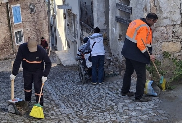 Ayvalık'ta tarihi kent sokakları seferberlikle pırıl pırıl olacak