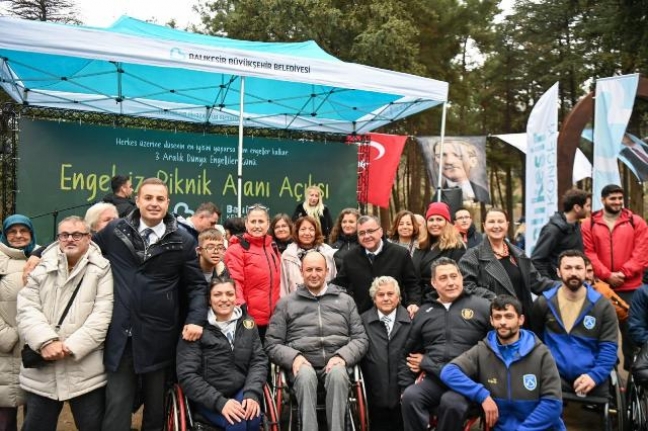 Balıkesir'de Engelsiz Piknik alanı açıldı: Başkan Akın, Körfeze Engelsiz Yaşam Merkezi müjdesi verdi