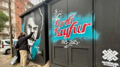 Altıeylül Belediyesi, Ferdi Tayfur’u Duvara Resmetti