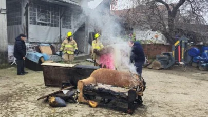 Susurluk’ta yangına itfaiye ekipleri hızla müdahale etti