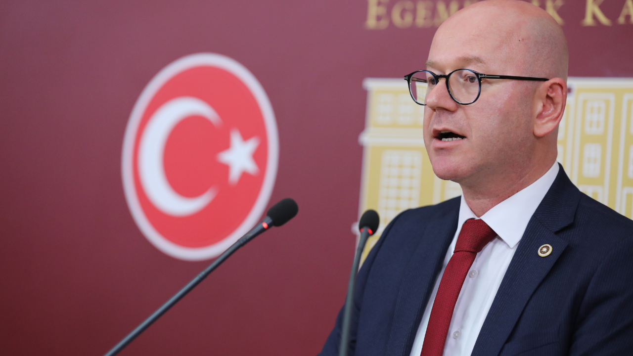 CHP'li Sarı: "AKP iktidarı denetim sisteminin dibine dinamit oldu"