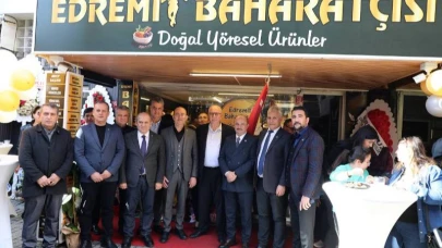 Edremit Baharatçısı görkemli törenle açıldı