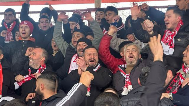 Balıkesirspor'u şampiyonluk yolunda yalnız bırakmadı