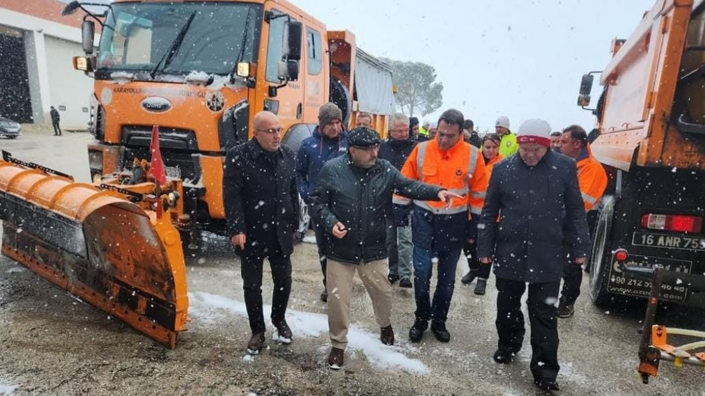 Vali Ustaoğlu, karayolları çalışmalarını yerinde inceledi