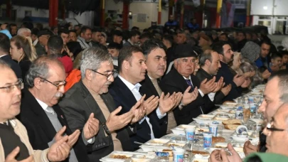 Başkan Akın, Havranlılarla iftar sofrasında buluştu