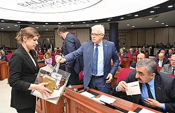 Balıkesir Büyükşehir Belediyesi komisyonlarında da Burhaniye’den 4 meclis üyesi yer aldı