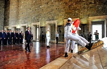 ​​​​​​Başkan Akın, Anıtkabir’i ziyaret etti