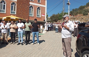 Burhaniye'de Çifti Hayrı yüzlerce vatandaşı buluşturdu