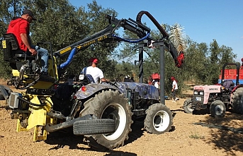 Burhaniyeli mucidin yaptığı makineler zeytin hasadını kolaylaştırdı