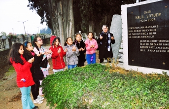 Havran'da şairlerin babasına öğrencilerden vefa ziyareti