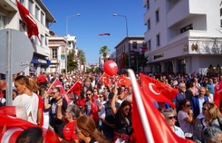 Ayvalık'ta Cumhuriyetin 100. Yıldönümü Coşkuyla...