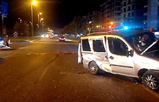Edremit’te kaza: 4 yaralı  