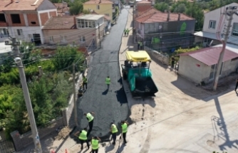 Balıkesir’de büyükşehir çalışıyor, yollar güzelleşiyor