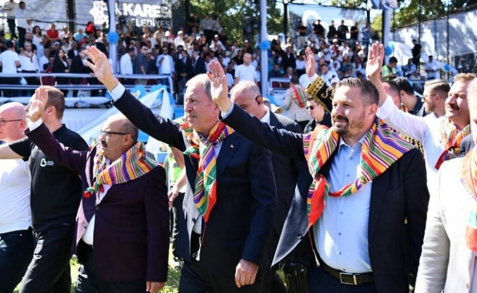 Hulusi Akar Geleneksel Kurtdereli Yağlı Güreşleri'nde