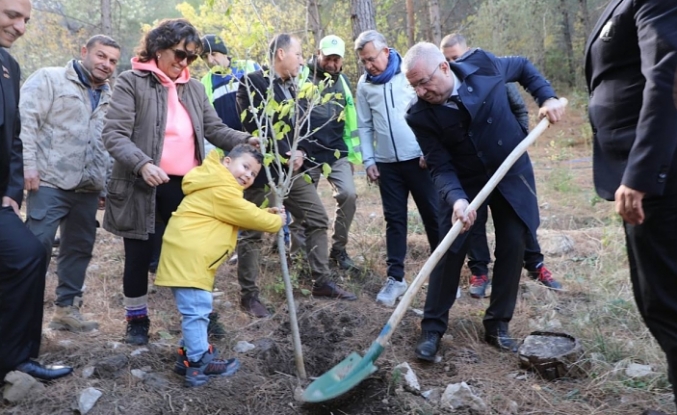 “Ata'ya Minnet” Fidanlar toprakla buluştu