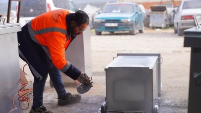 Ayvalık Belediyesi çöp konteyneri imalathanesi kurdu