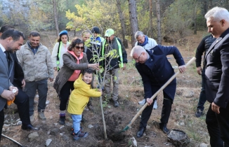 “Ata'ya Minnet” Fidanlar toprakla buluştu