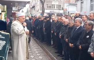 Kariyer Akademi sahibi Oktay Totu son yolculuğuna hüzünle uğurlandı